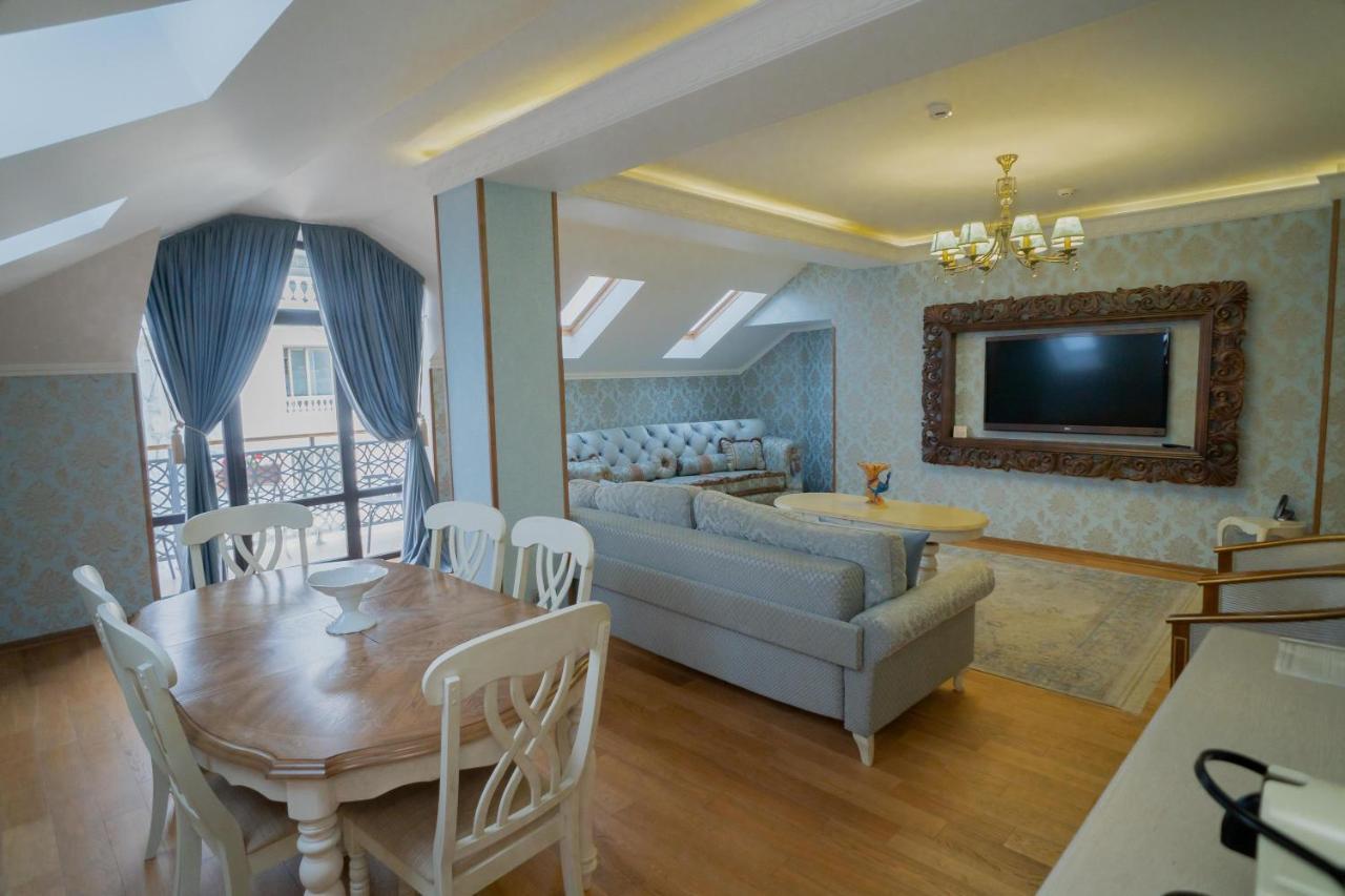 Leon Boutique Hotel Sukhumi Luaran gambar