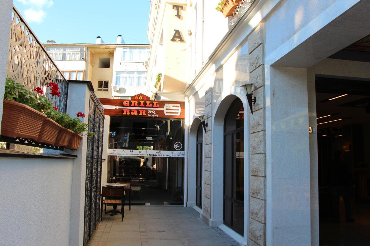 Leon Boutique Hotel Sukhumi Luaran gambar