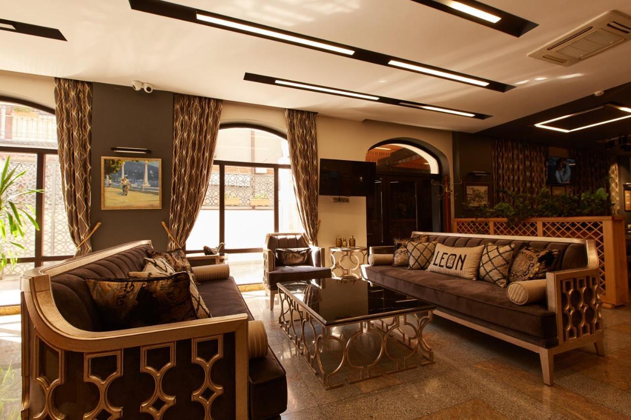 Leon Boutique Hotel Sukhumi Luaran gambar
