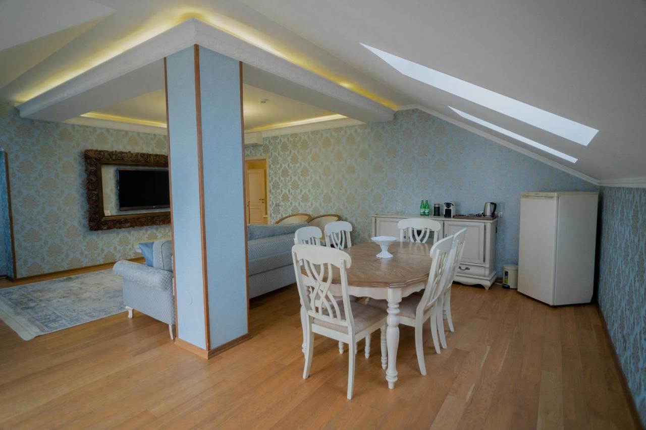 Leon Boutique Hotel Sukhumi Luaran gambar