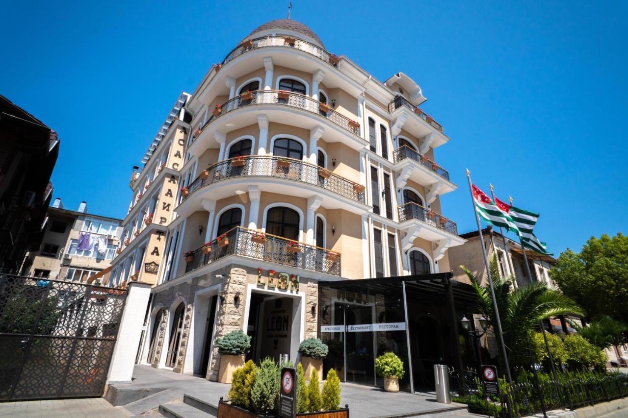Leon Boutique Hotel Sukhumi Luaran gambar